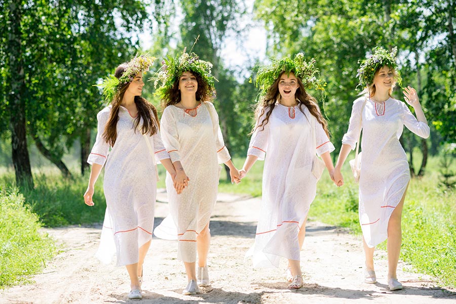 Slavic girls in Rajkot