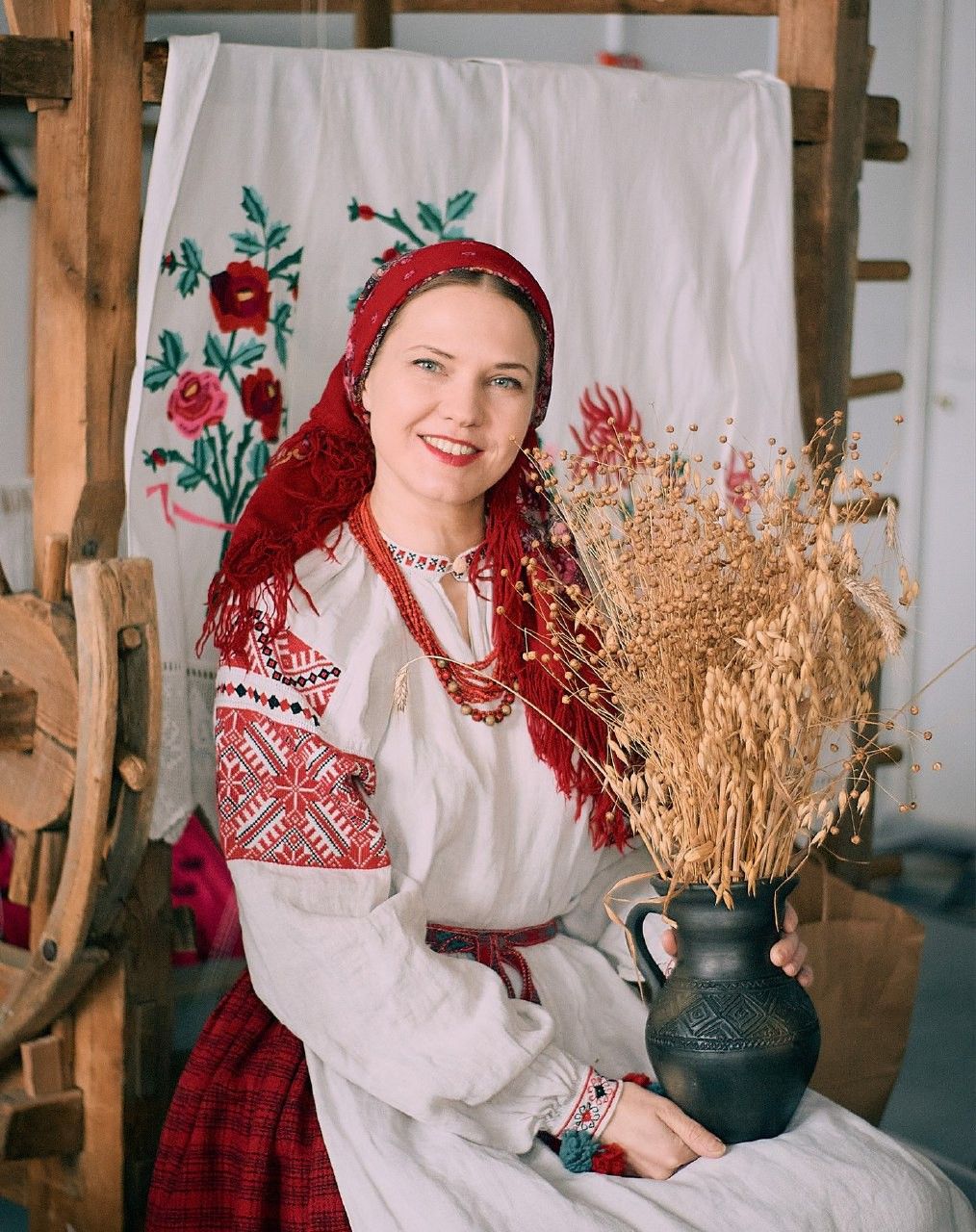 Women in Slavic costumes in Rajkot